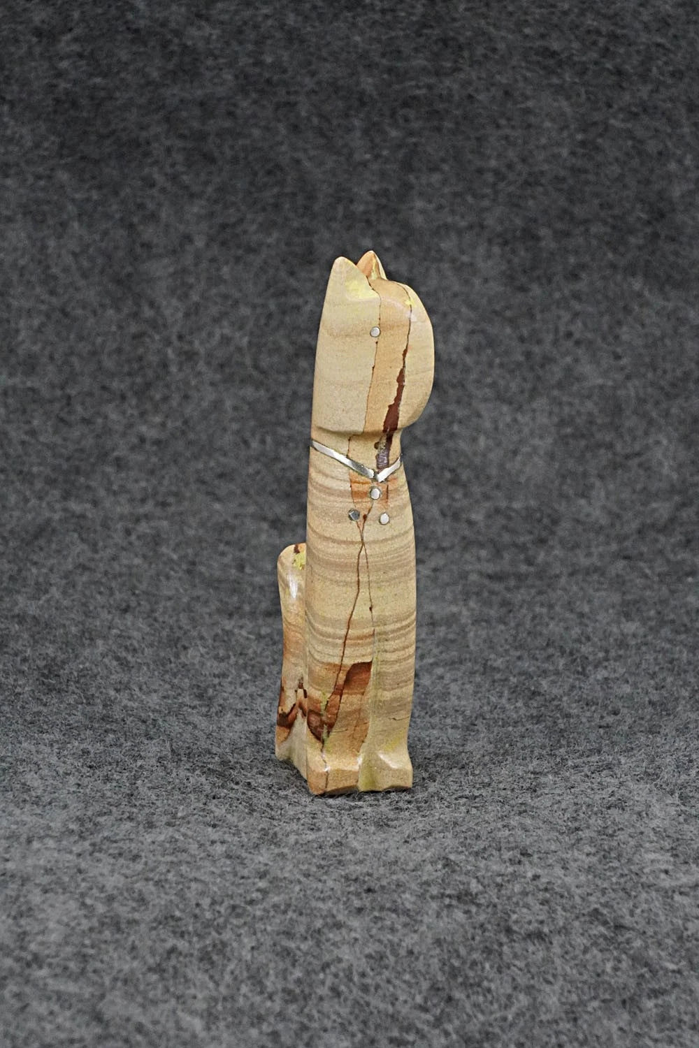 Cat Zuni Fetish Carving - Kenny Chavez