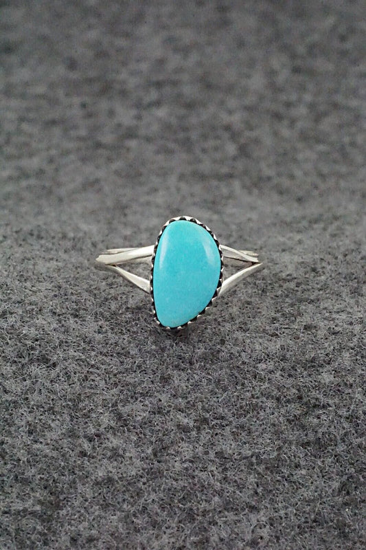 Turquoise & Sterling Silver Ring - Theresa Smith - Size 8