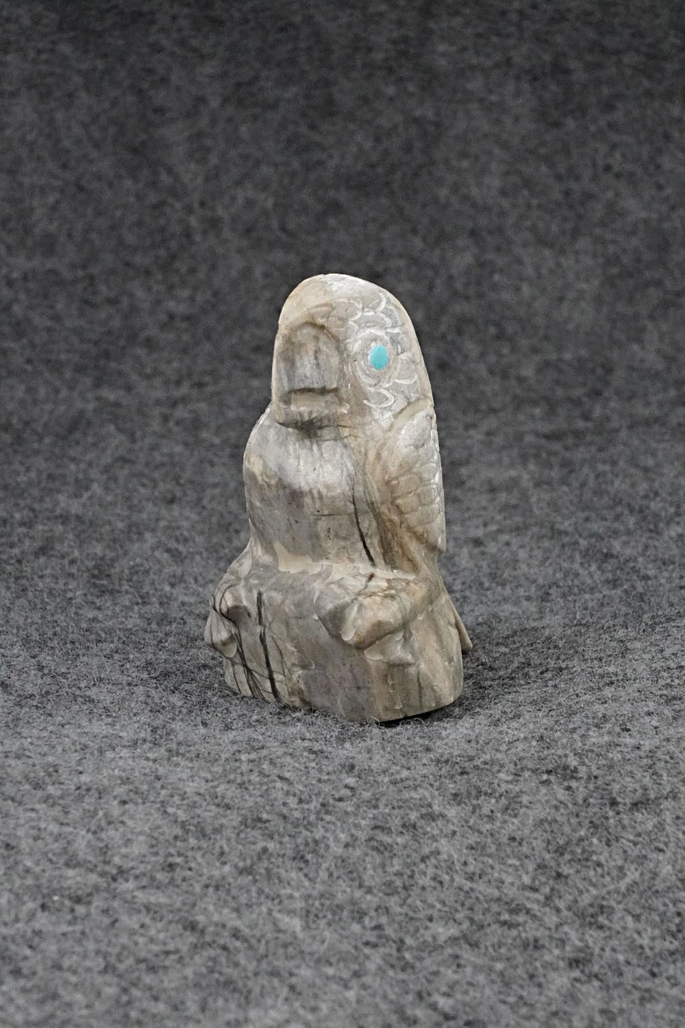 Parrot Zuni Fetish Carving - Michael Coble