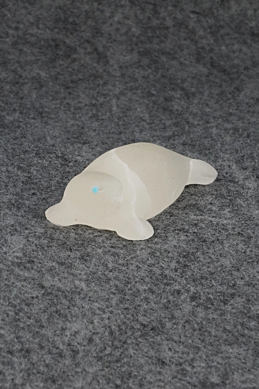 Seal Zuni Fetish Carving - Lance Cheama