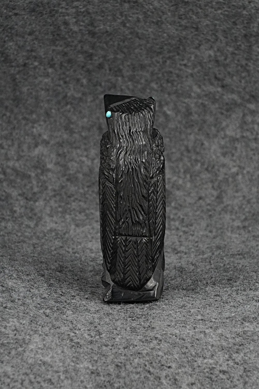 Crow Zuni Fetish Carving - Mike Tucson