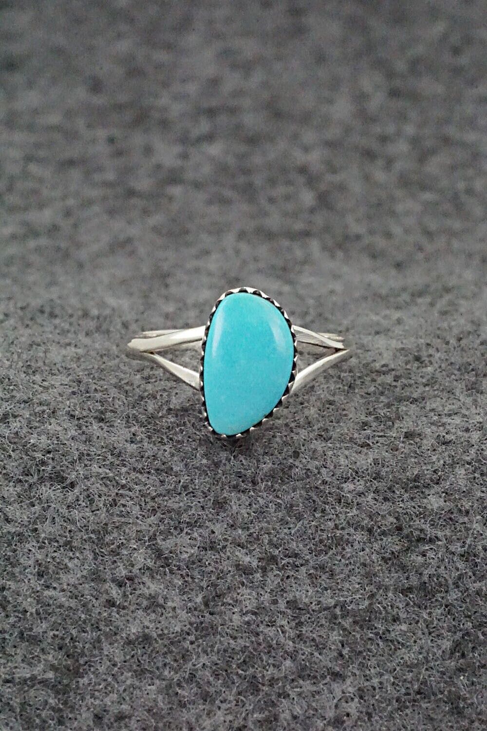 Turquoise & Sterling Silver Ring - Theresa Smith - Size 8