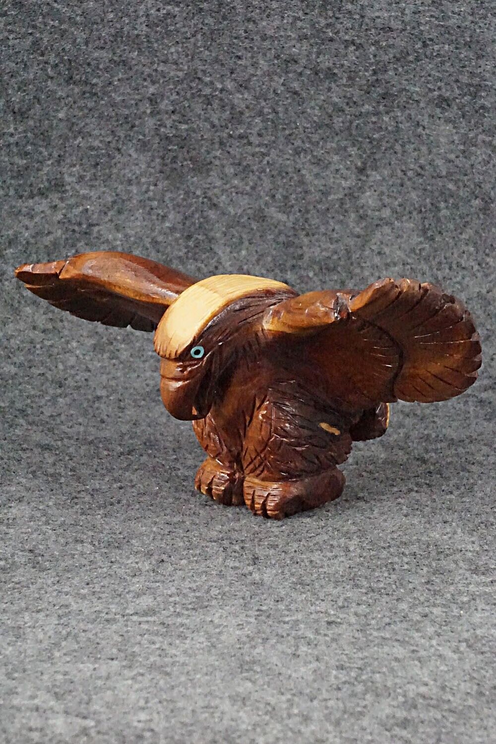 Eagle Zuni Fetish Carving - Chris Nastacio
