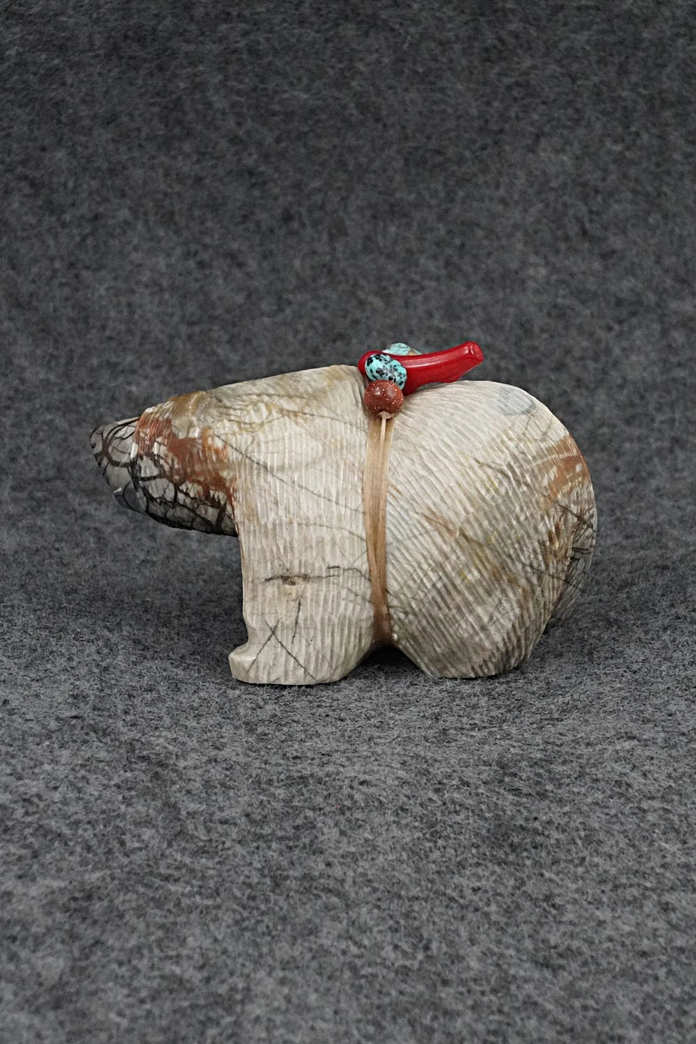 Bear Zuni Fetish Carving - Paulette & Farlan Quam