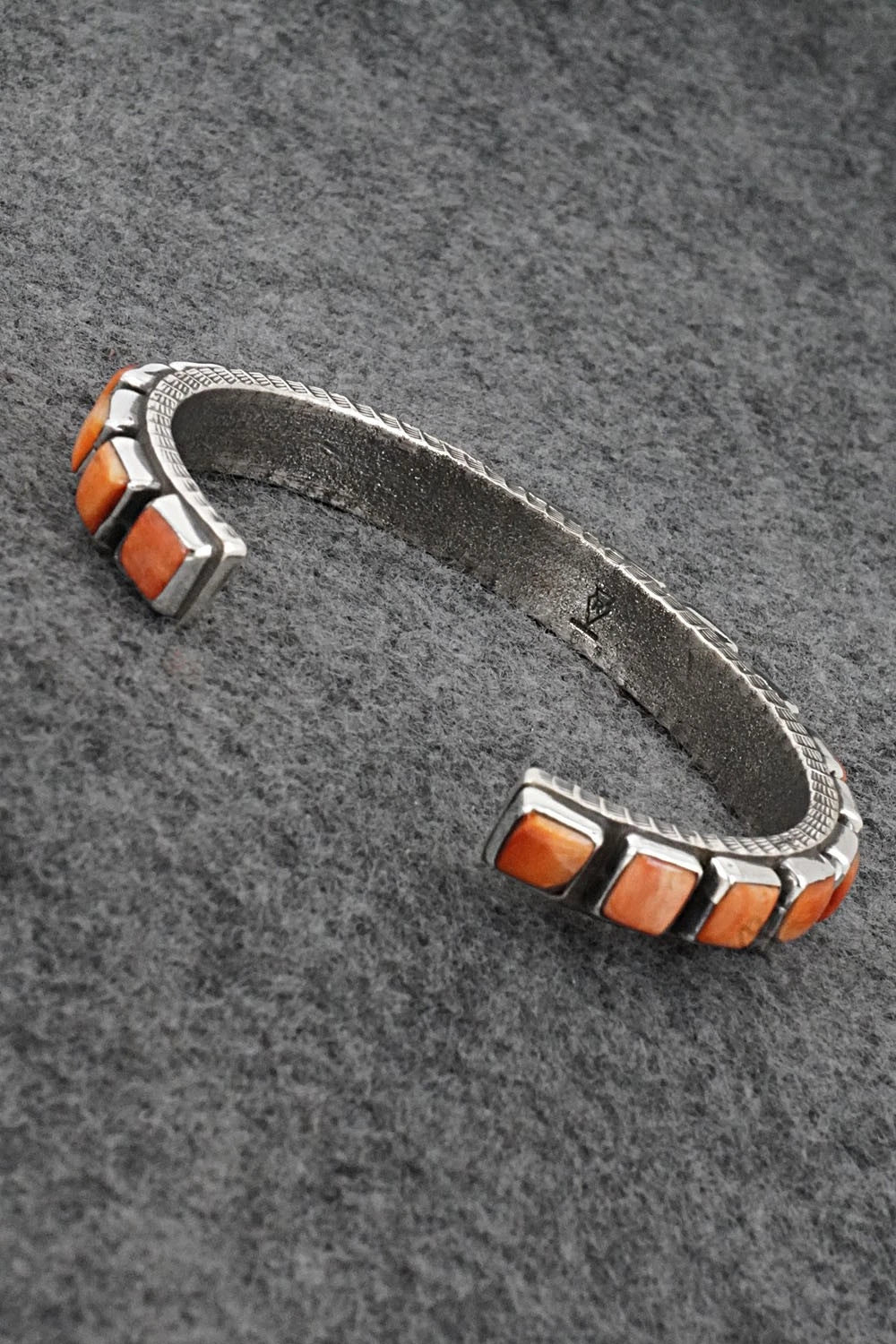 Spiny Oyster & Sterling Silver Bracelet - Ernest Rangel
