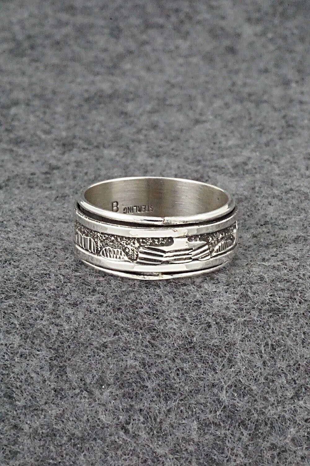 Sterling Silver Spinner Ring - Elaine Becenti - Size 8.75