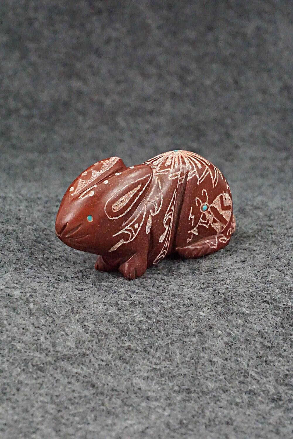 Rabbit Zuni Fetish Carving - Adrian Cachini