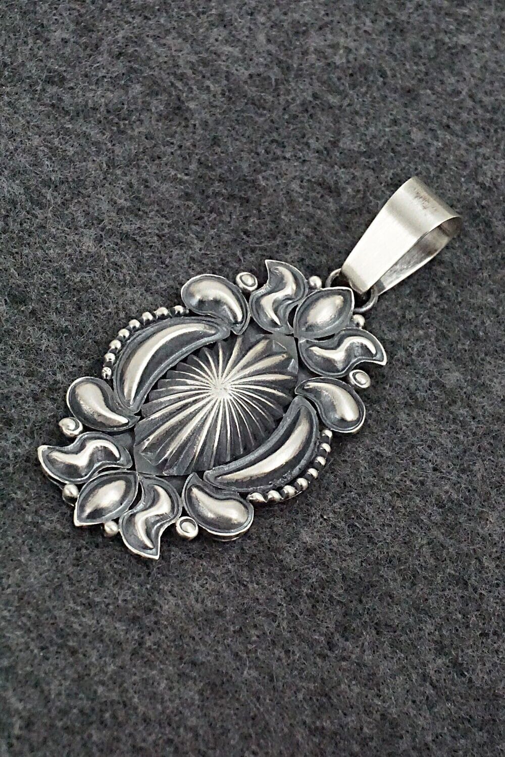 Sterling Silver Pendant - Derrick Gordon