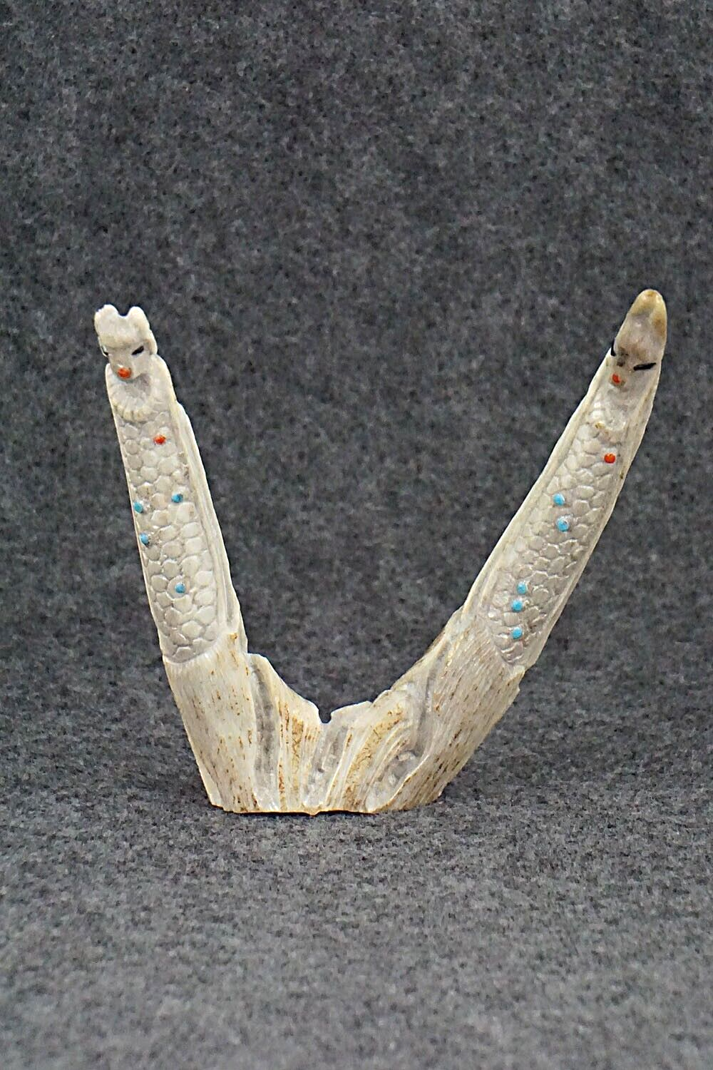Corn Maidens Zuni Fetish Carving - Derrick Kaamasee