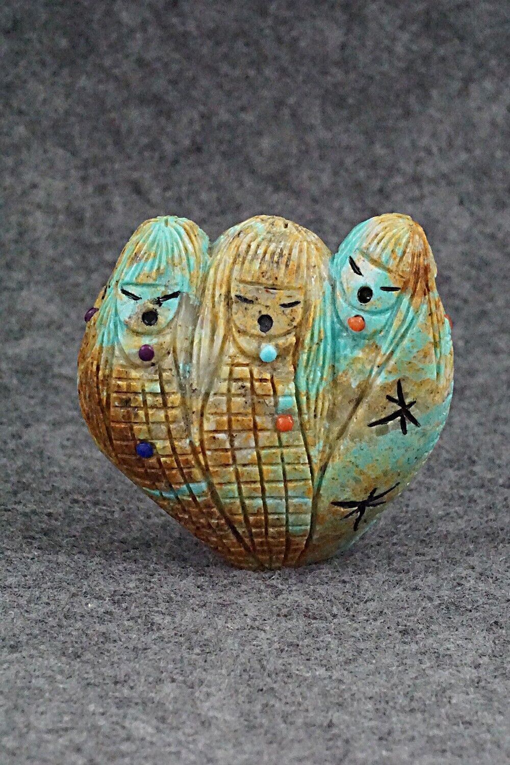 Corn Maiden Zuni Fetish Carving - Sandra Quandelacy