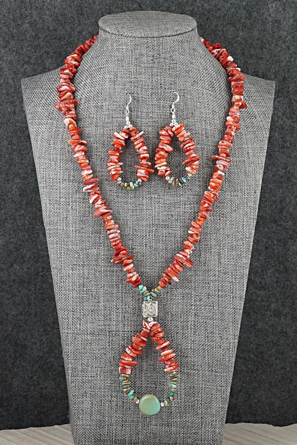 Spiny Oyster, Turquoise & Sterling Silver Necklace Set - Erika Brown