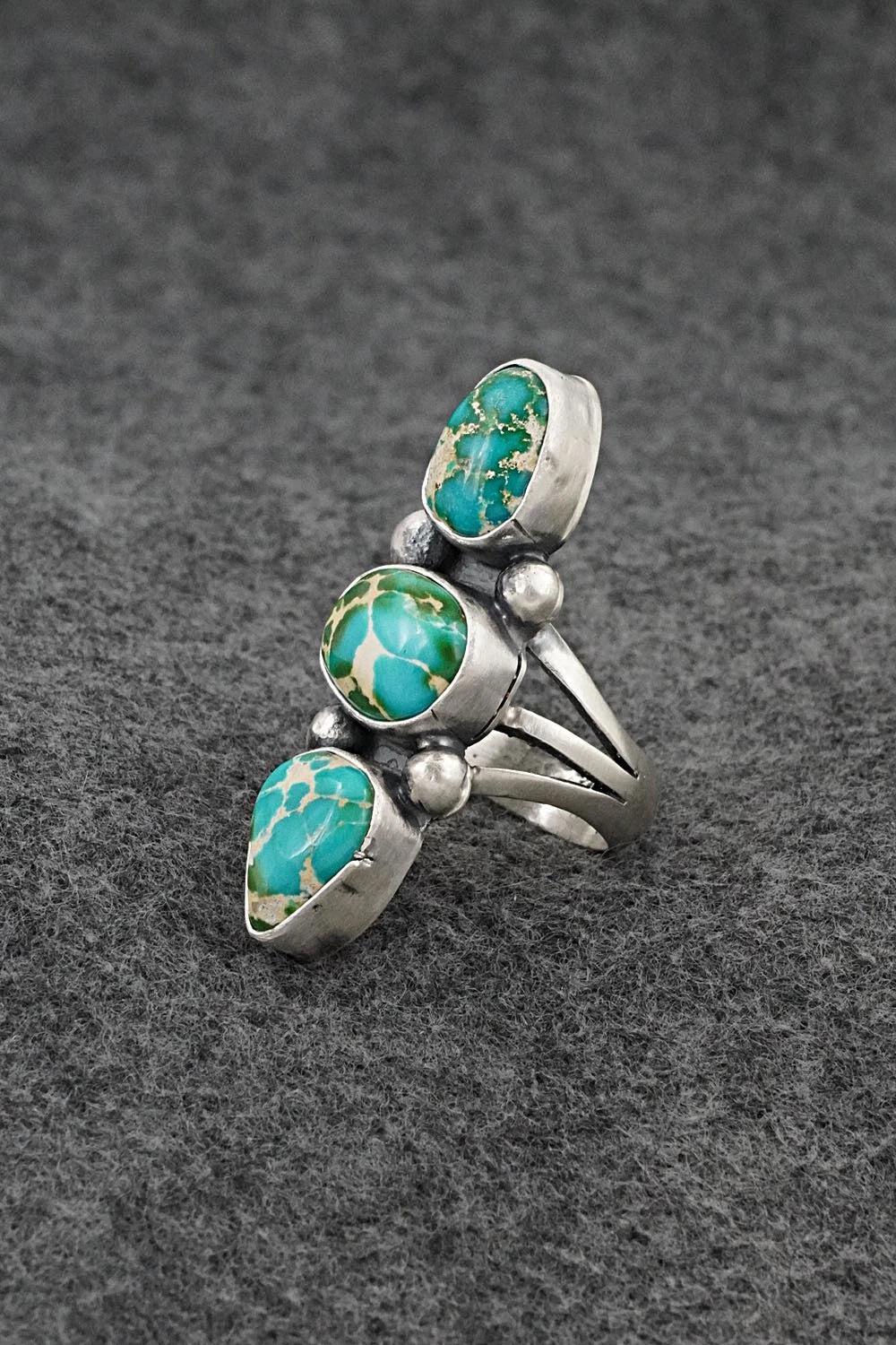 Turquoise & Sterling Silver Ring - Bobby Johnson - Size 6.5