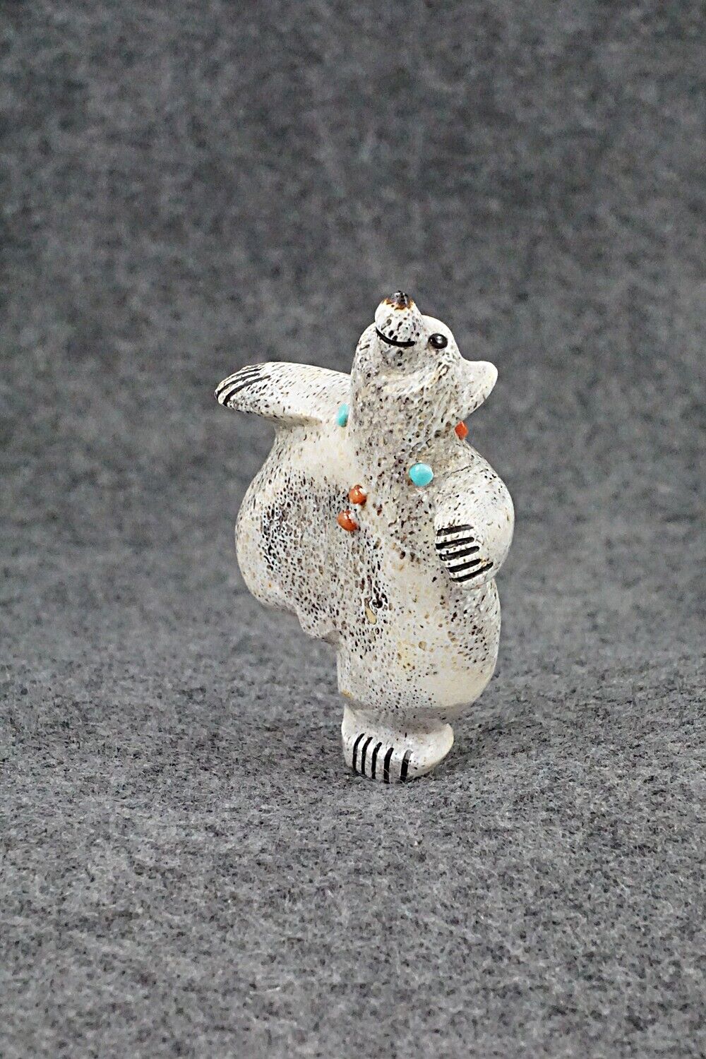 Dancing Bear Zuni Fetish Carving - Claudia Peina