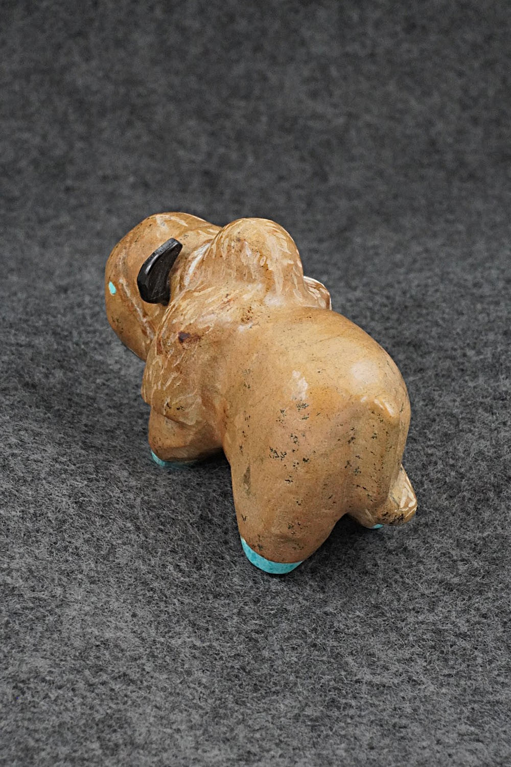 Buffalo Zuni Fetish Carving - Freddie Leekya