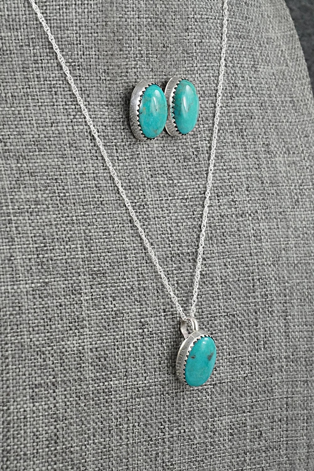 Turquoise & Sterling Silver Necklace Set - Murray Hannaweeka