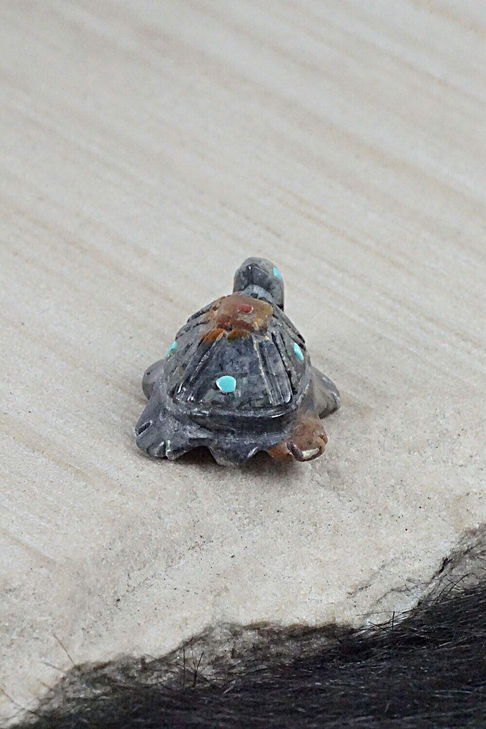Turtle Zuni Fetish Carving - Carl Etsate