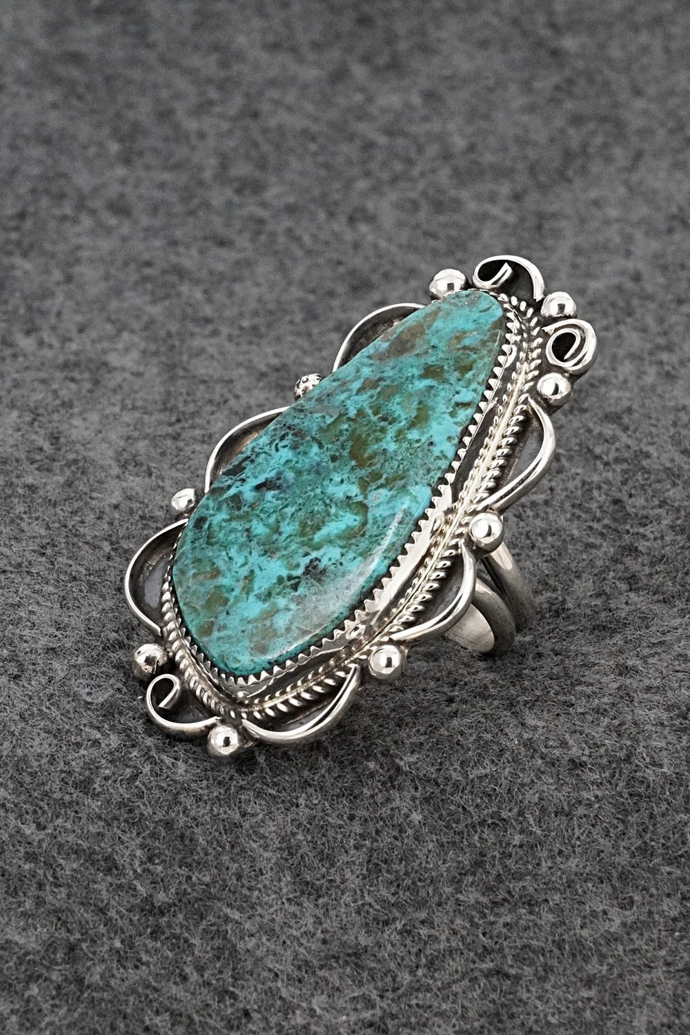 Turquoise & Sterling Silver Ring - Leslie Nez - Size 9
