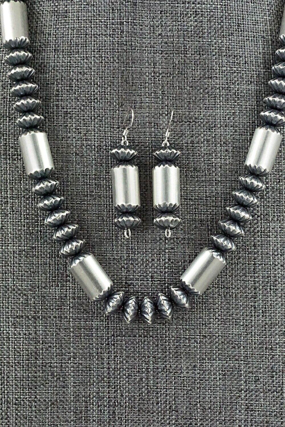 Navajo Pearl Sterling Silver Necklace Set - Tonisha Haley
