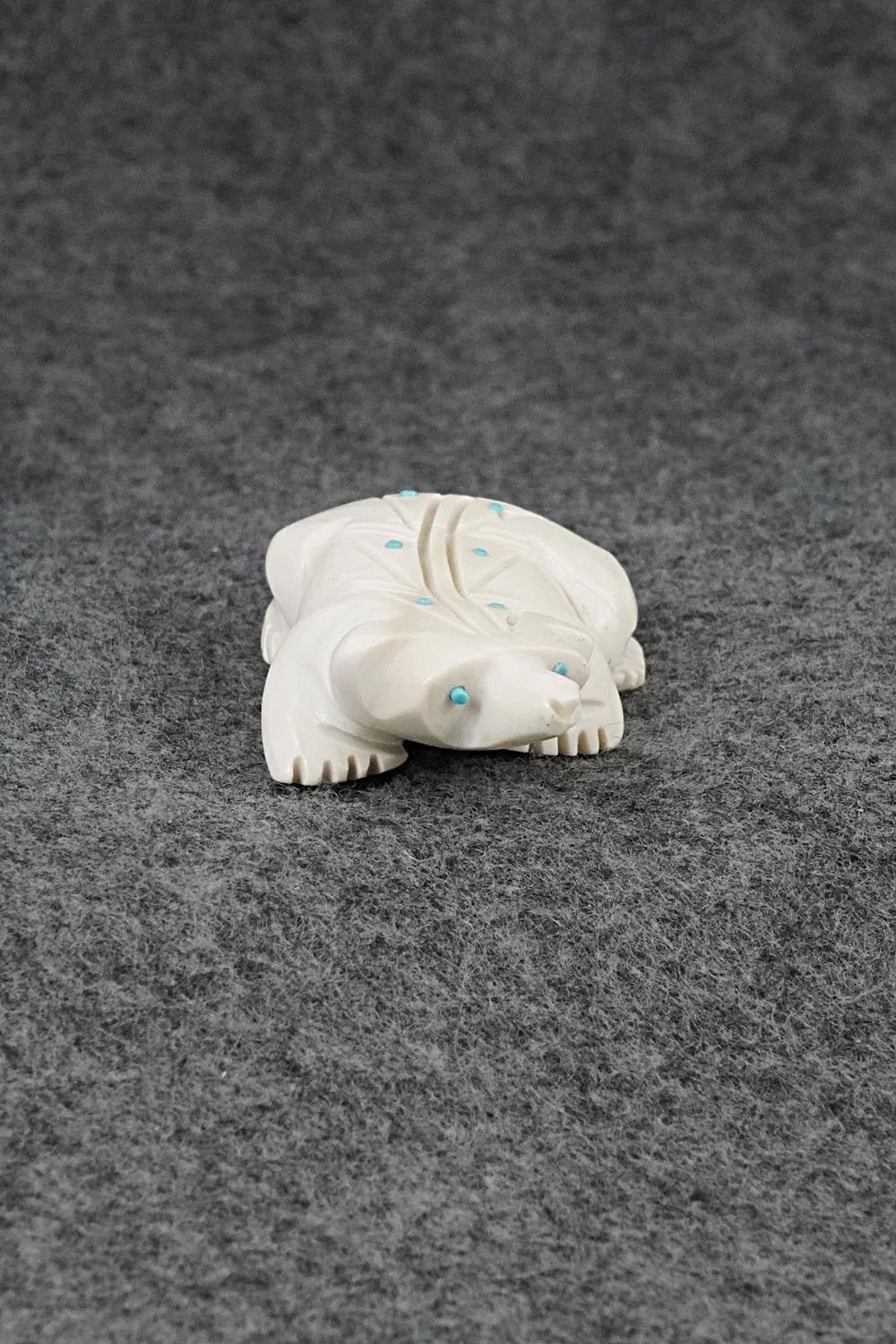 Badger Zuni Fetish Carving - Adrian Cachini