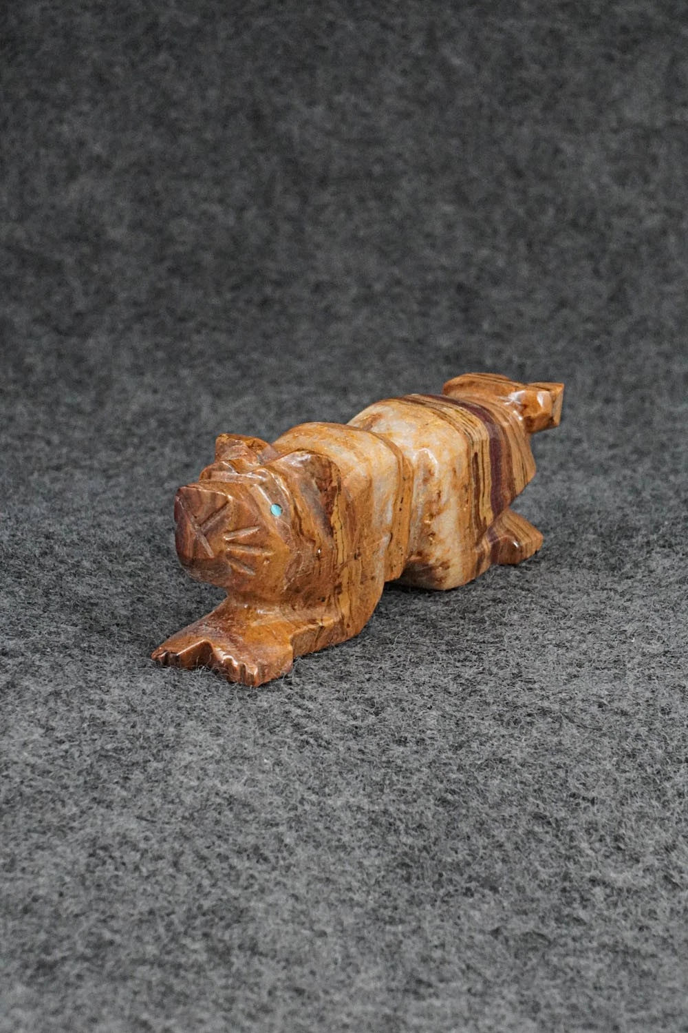 Mountain Lion Zuni Fetish Carving - Tony Mackel