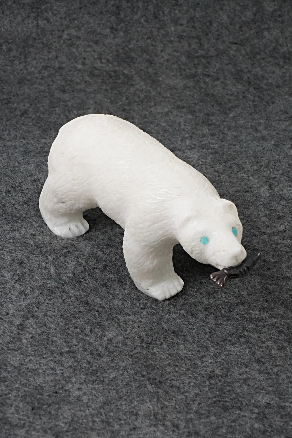 Bear Zuni Fetish Carving - Herbert Him