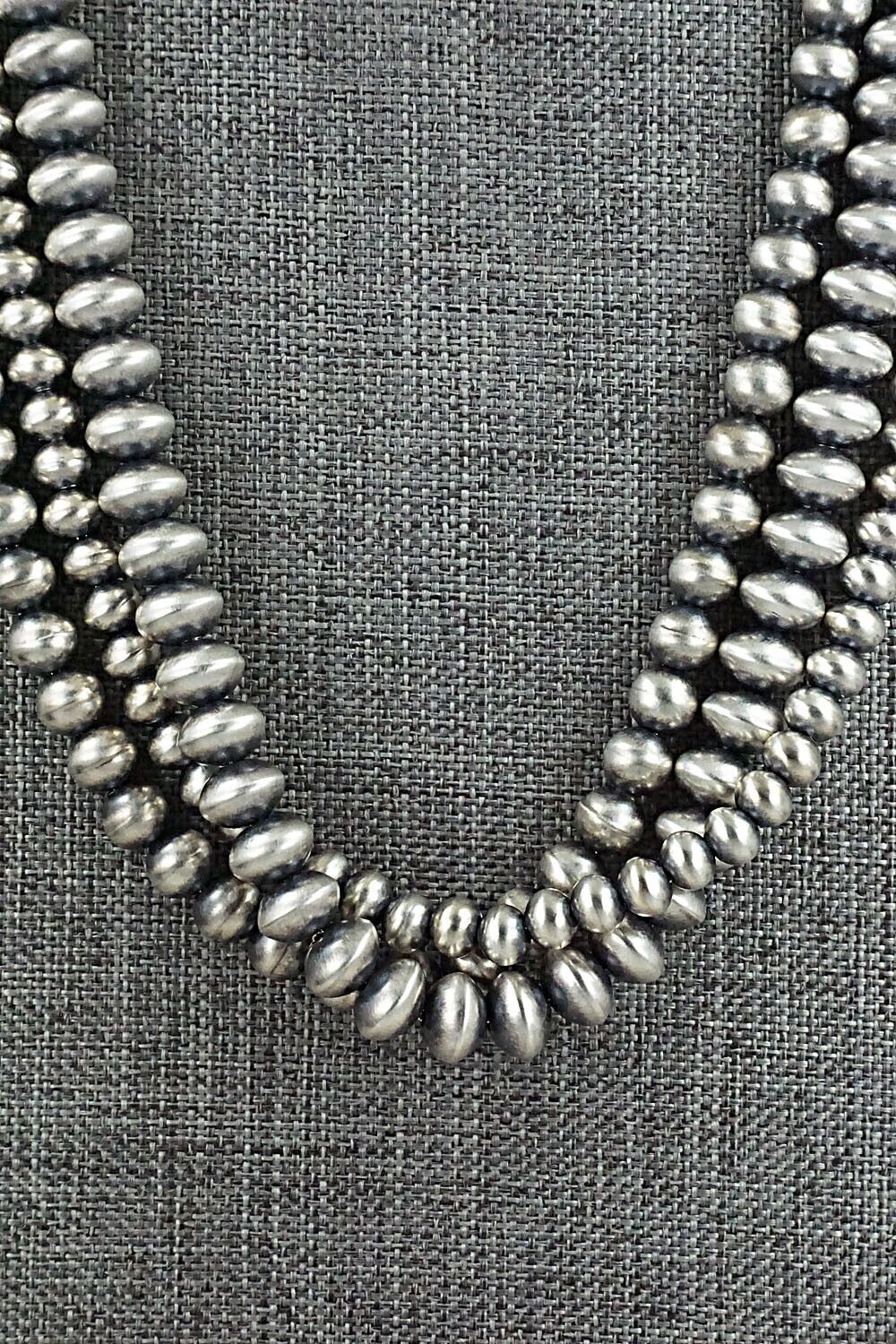 Sterling Silver Navajo Pearl Necklace 20" - Dorinda Mariano