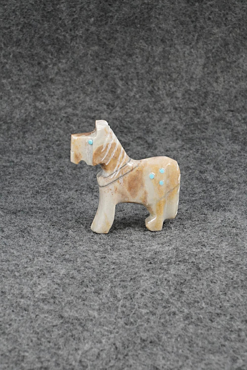 Horse Zuni Fetish Carving - Todd Etsate