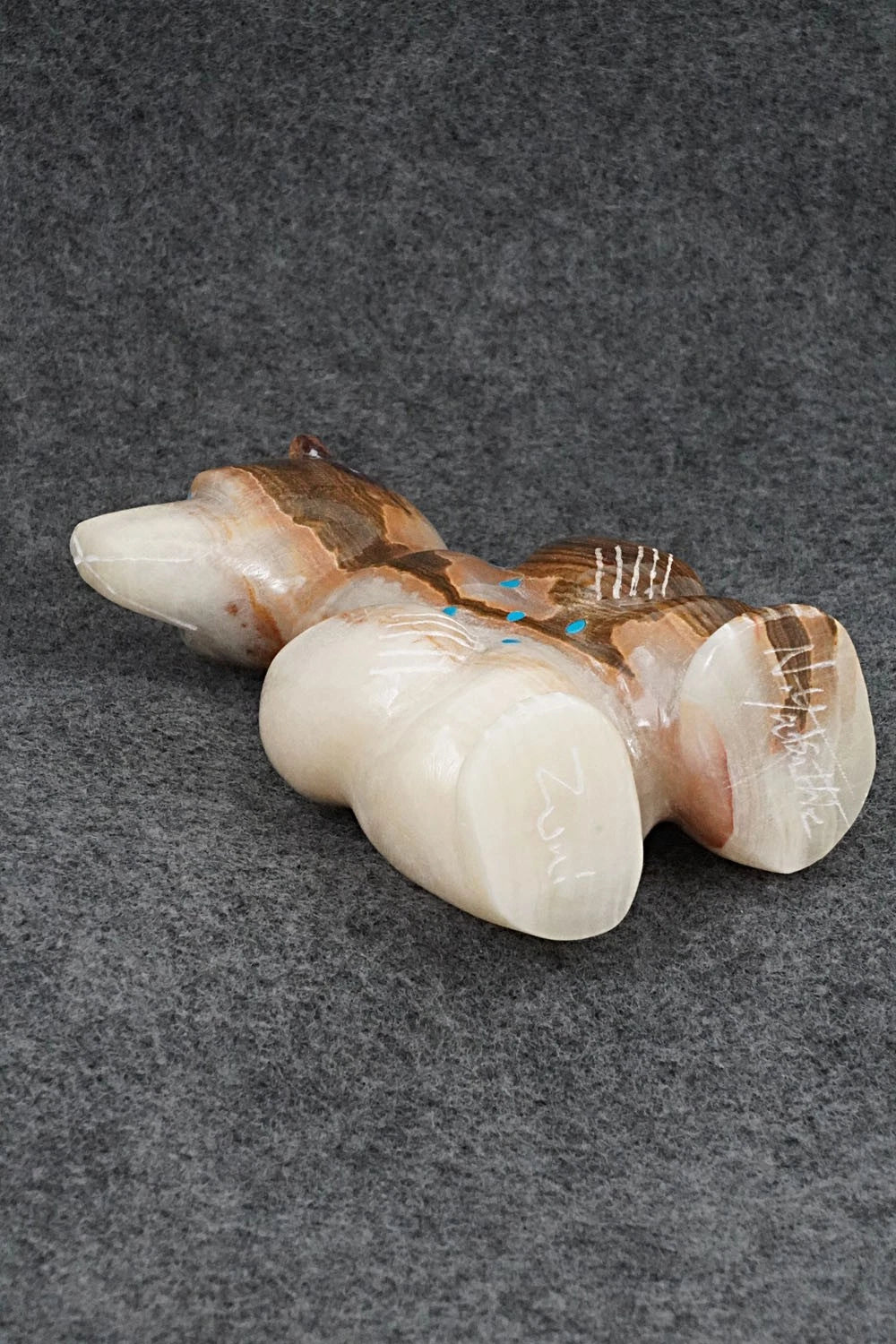 Bear Zuni Fetish Carving - Nelson Yatsattie
