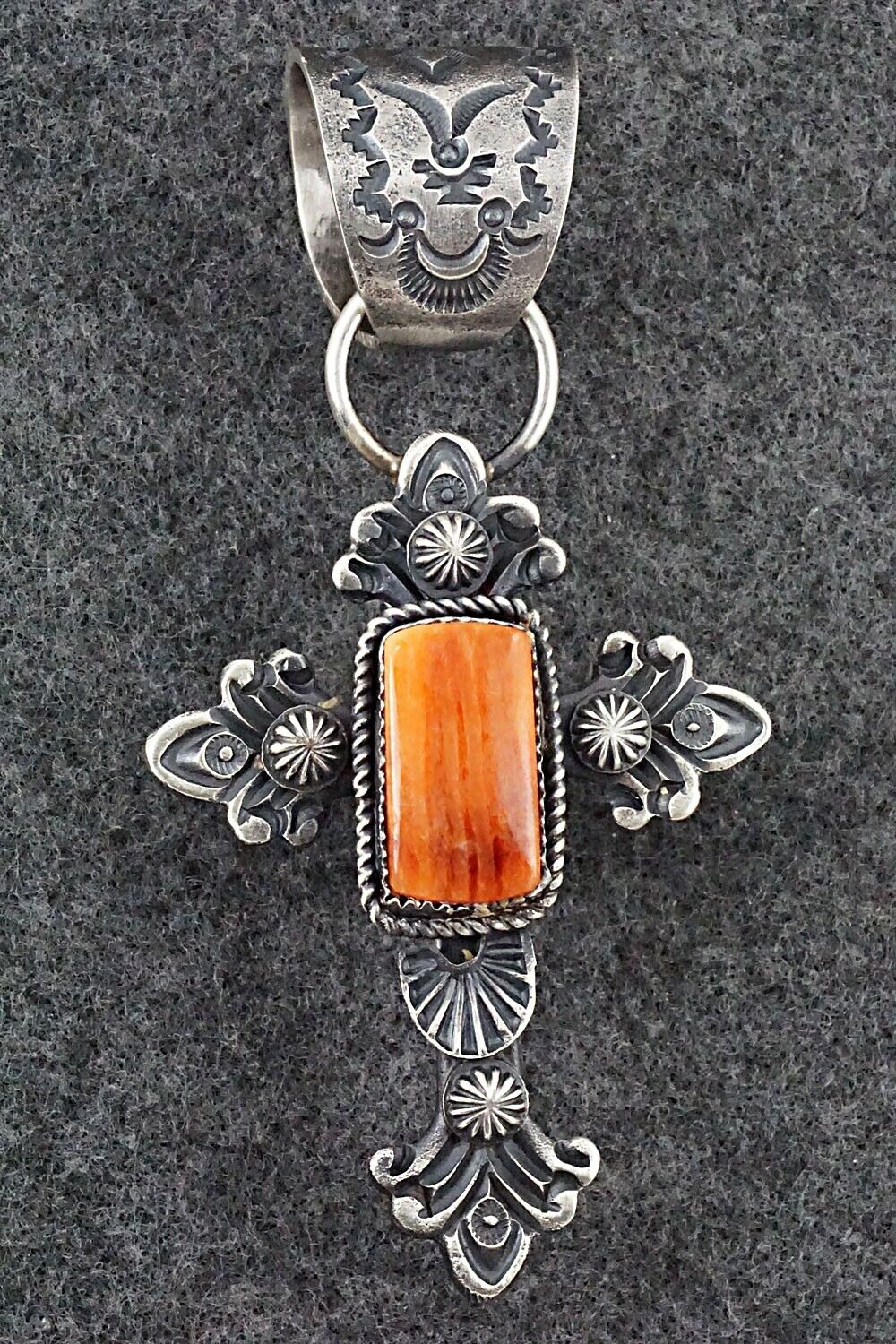 Spiny Oyster and Sterling Silver Pendant - Eva Billah