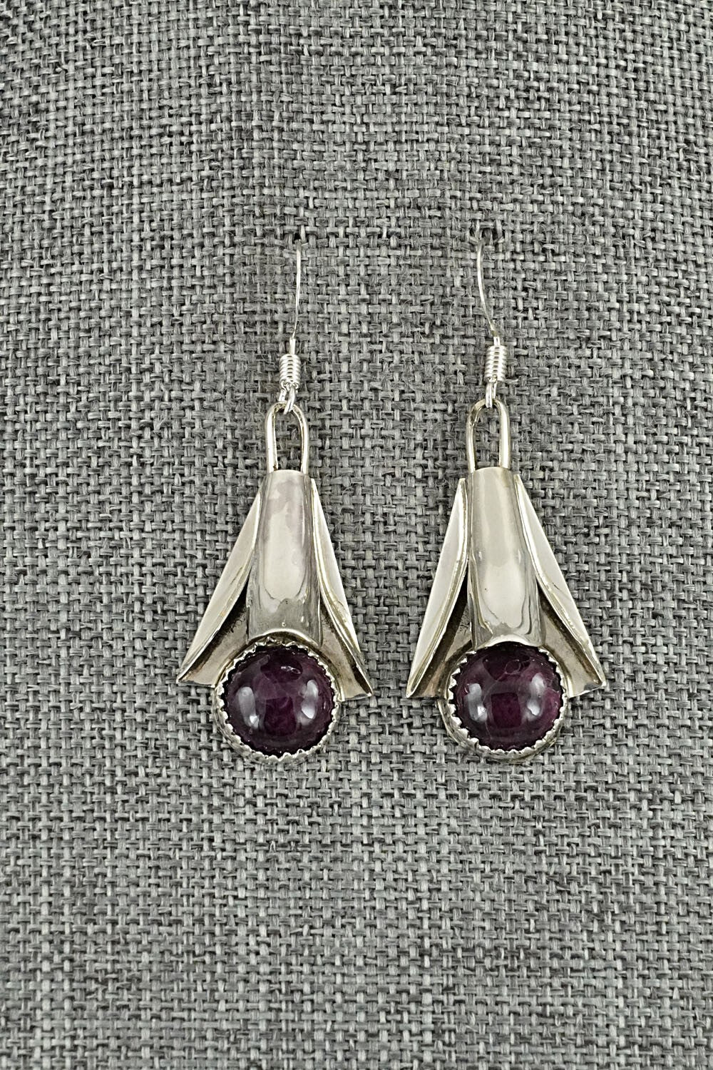 Spiny Oyster & Sterling Silver Squash Blossom Set - Louise Yazzie