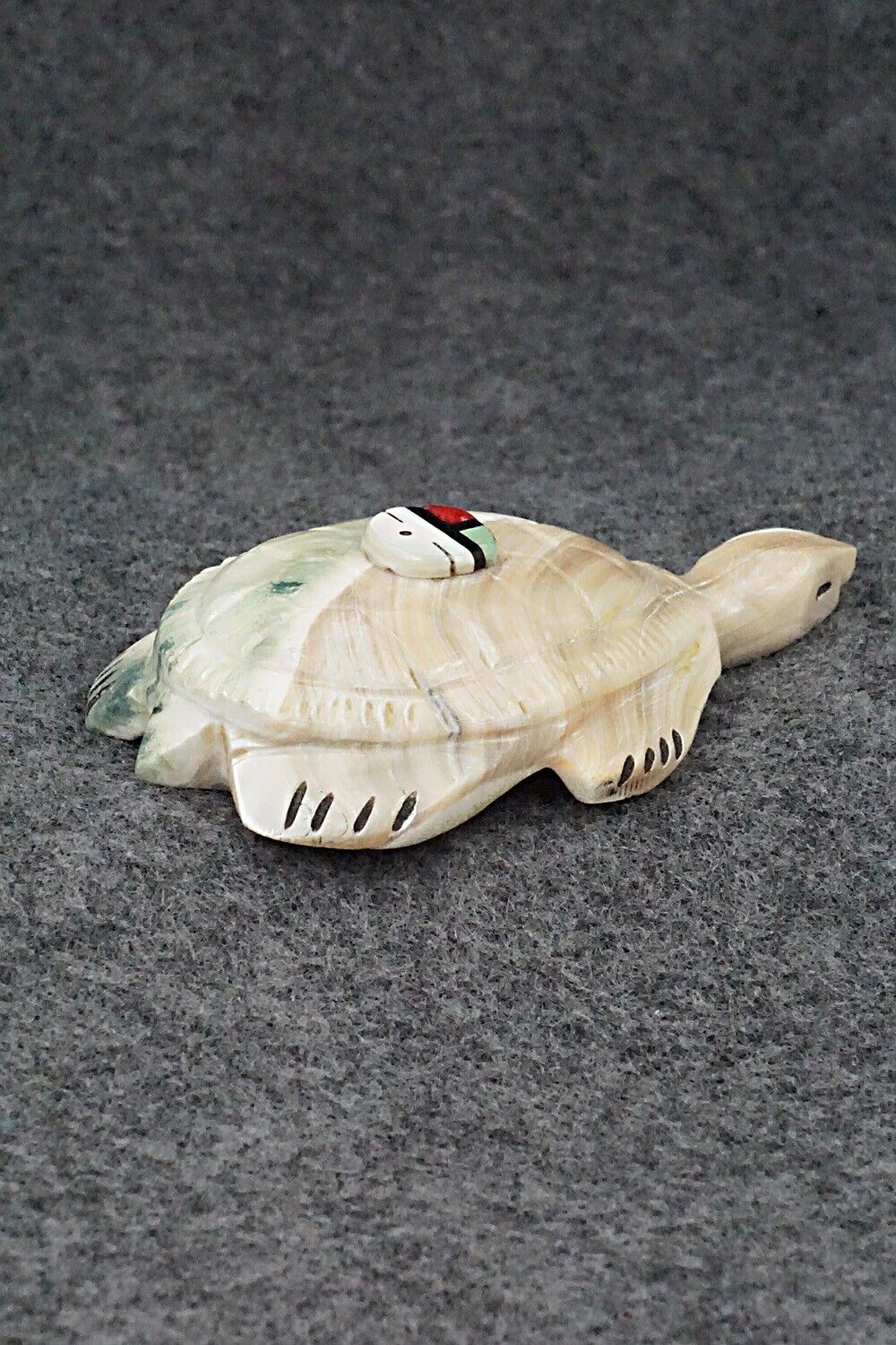 Turtle Zuni Fetish Carving - Darrin Boone