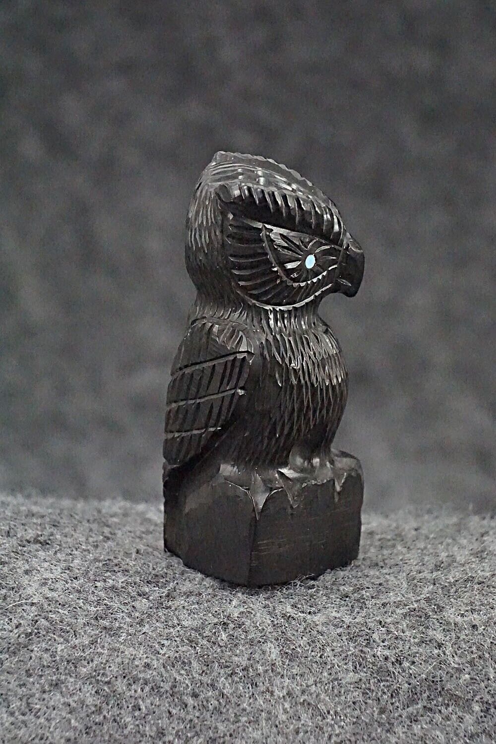 Owl Zuni Fetish Carving - Chris Peina