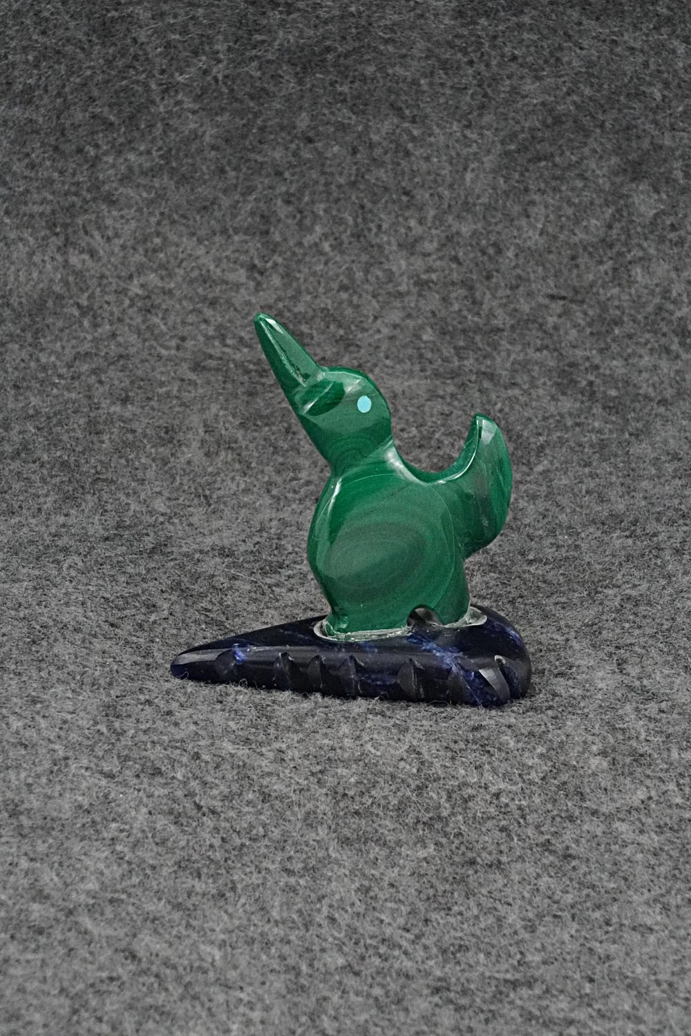 Humming Bird Zuni Fetish Carving - Kenric Laiwakete