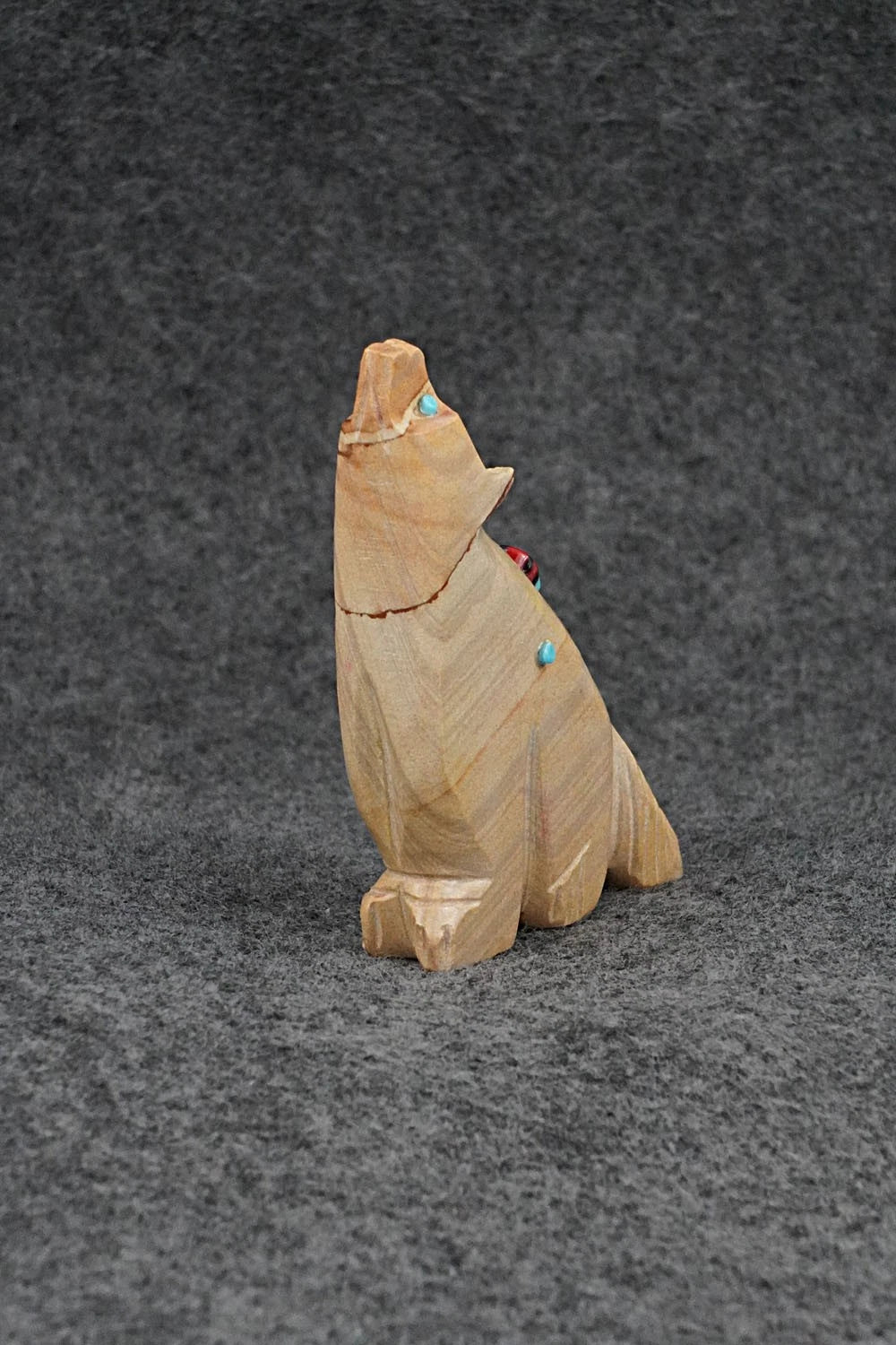 Wolf Zuni Fetish Carving - Danette Laate