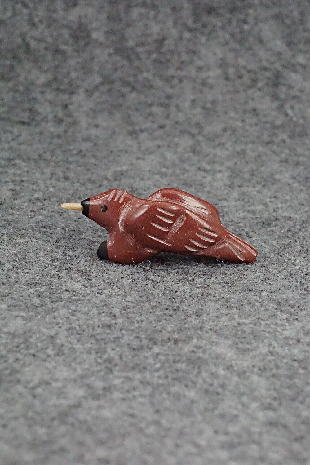 Hummingbird Zuni Fetish Carving - Justin Red Elk