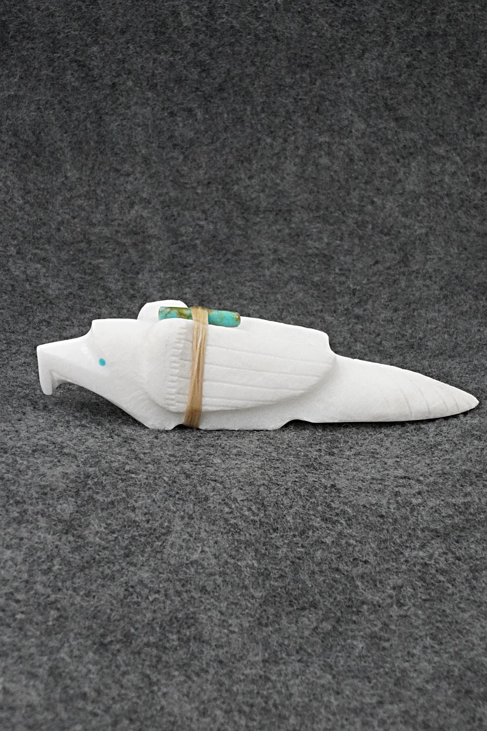 Eagle Zuni Fetish Carving - Herb Halate