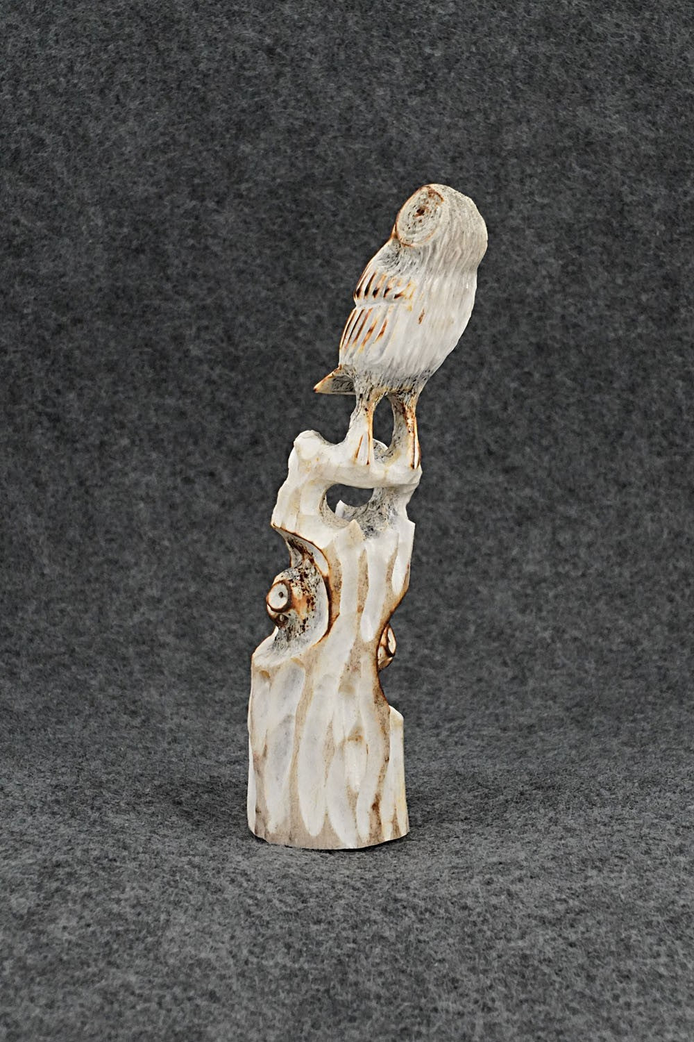 Owl Zuni Fetish Carving - Ruben Najera