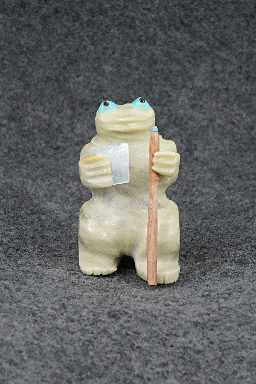 Frog Zuni Fetish Carving - Freddie Leekya