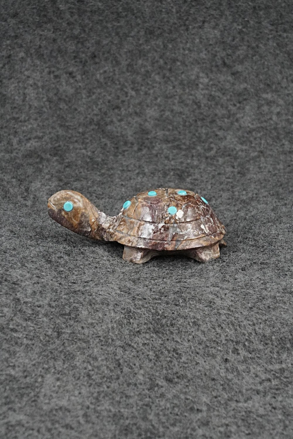 Turtle Zuni Fetish Carving - Ronnie Lunasee