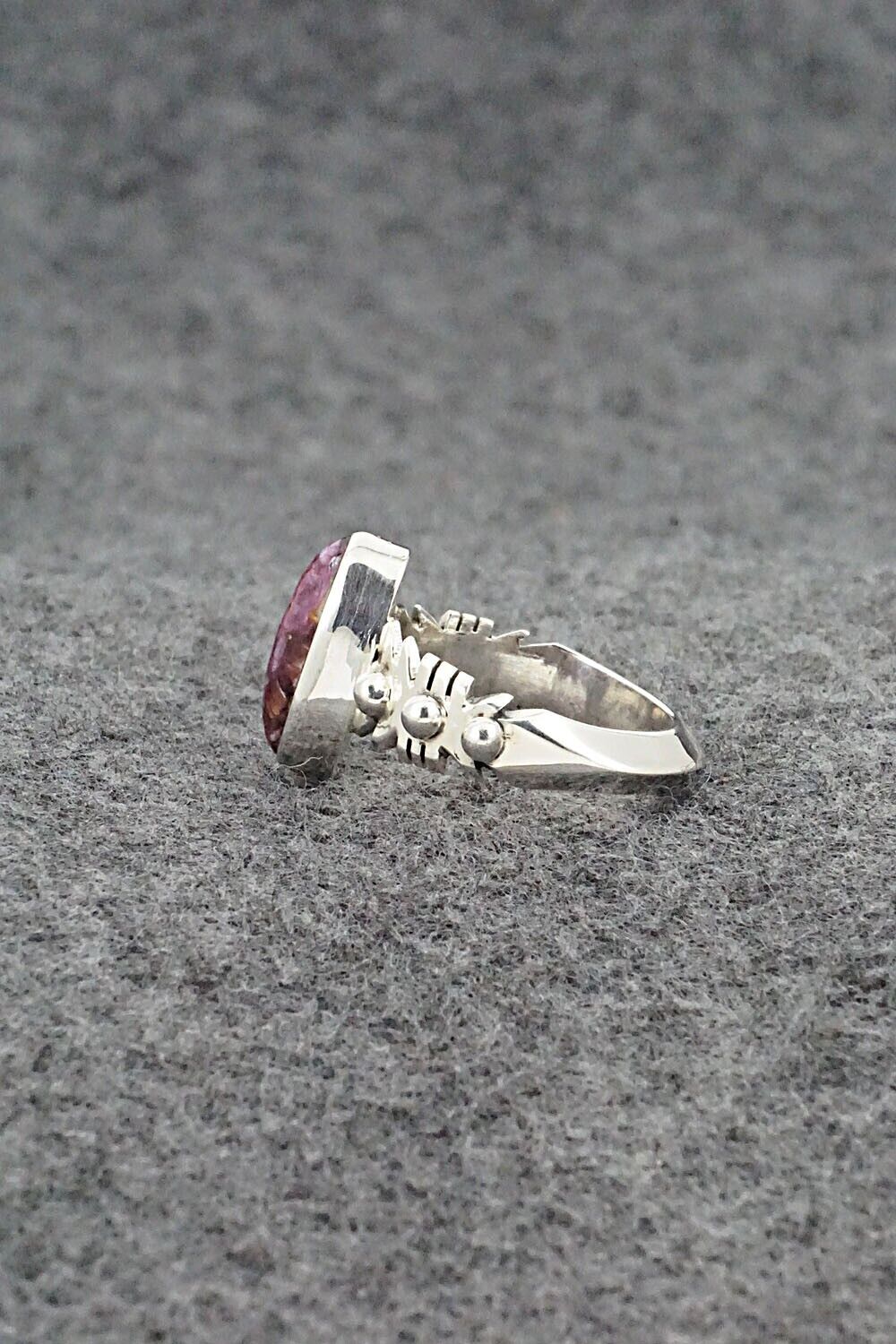 Spiny Oyster & Sterling Silver Ring - Andrew Vandever - Size 6