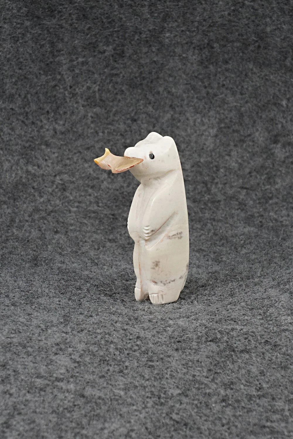Bear Zuni Fetish Carving - Justin Red Elk