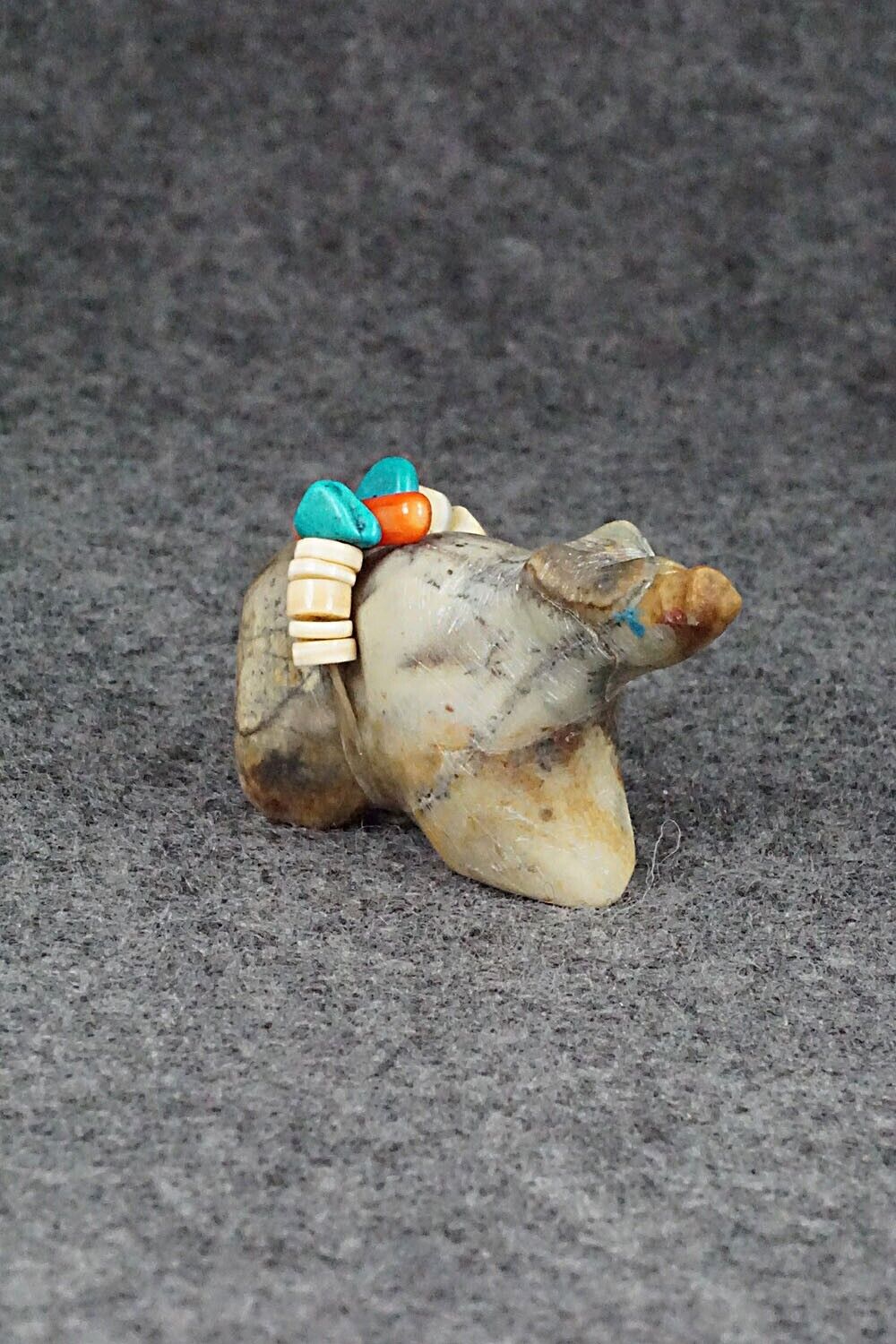 Bear Zuni Fetish Carving - Donovan Laiwakete