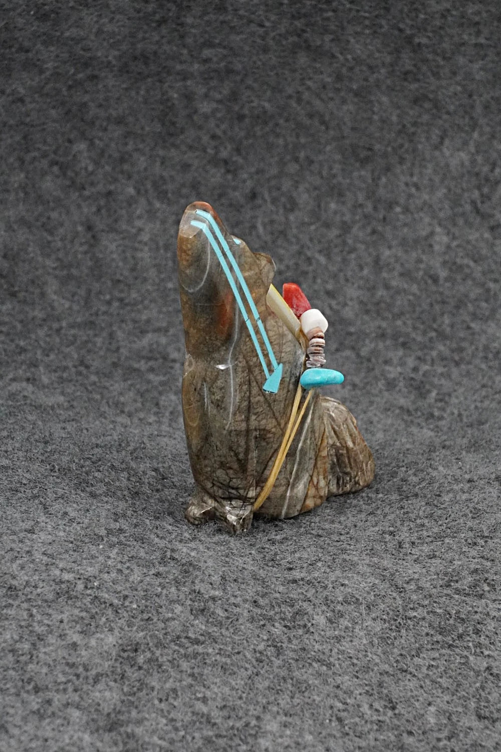 Wolf Zuni Fetish Carving - Rodney Laiwakete