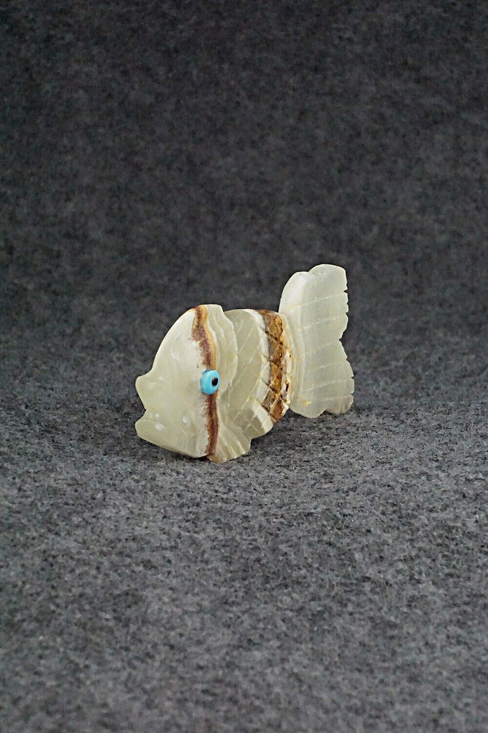 Fish Zuni Fetish Carving - Danette Laate
