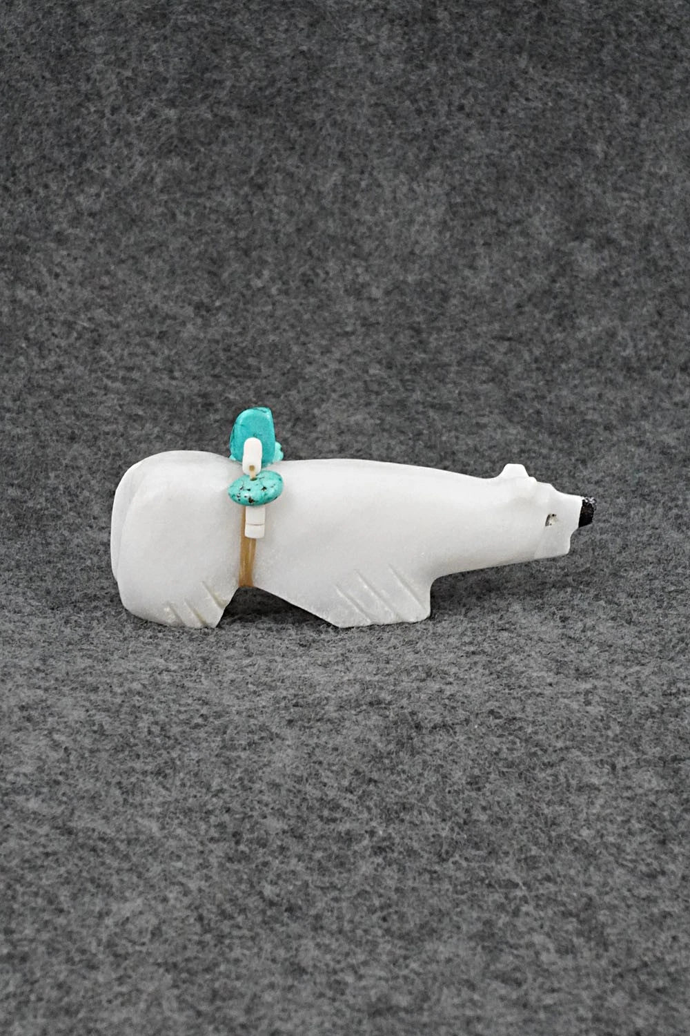 Bear Zuni Fetish Carving - Tim Lementino