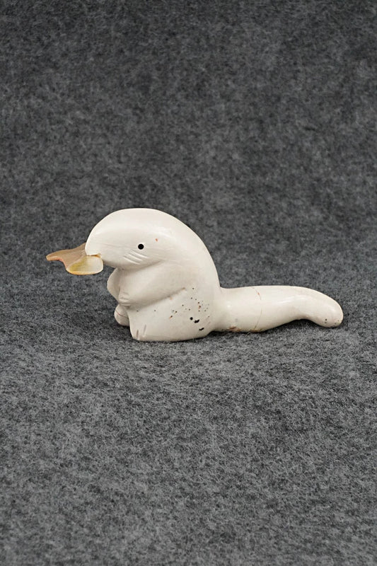 Otter Zuni Fetish Carving - Justin Red Elk