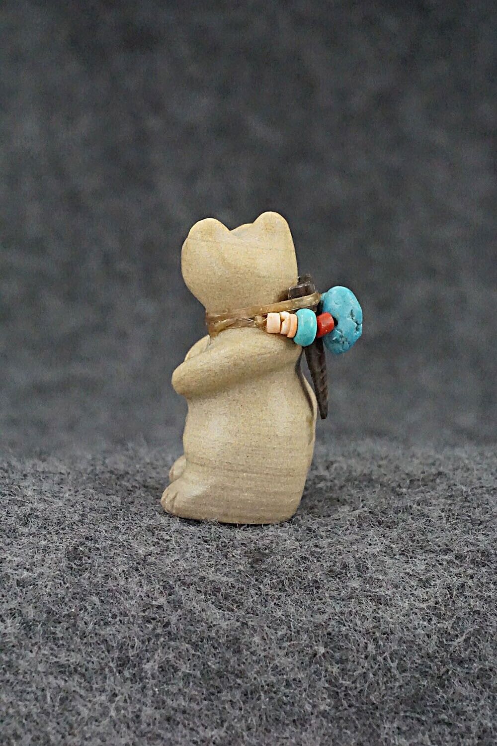 Bear Zuni Fetish Carving - Douglas Martza