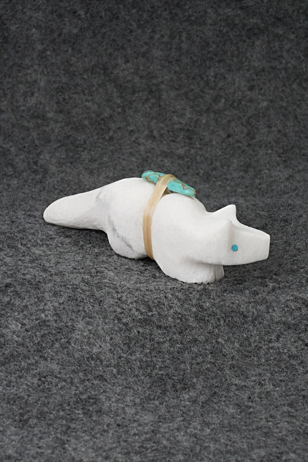 Wolf Zuni Fetish Carving - Herbert Halate