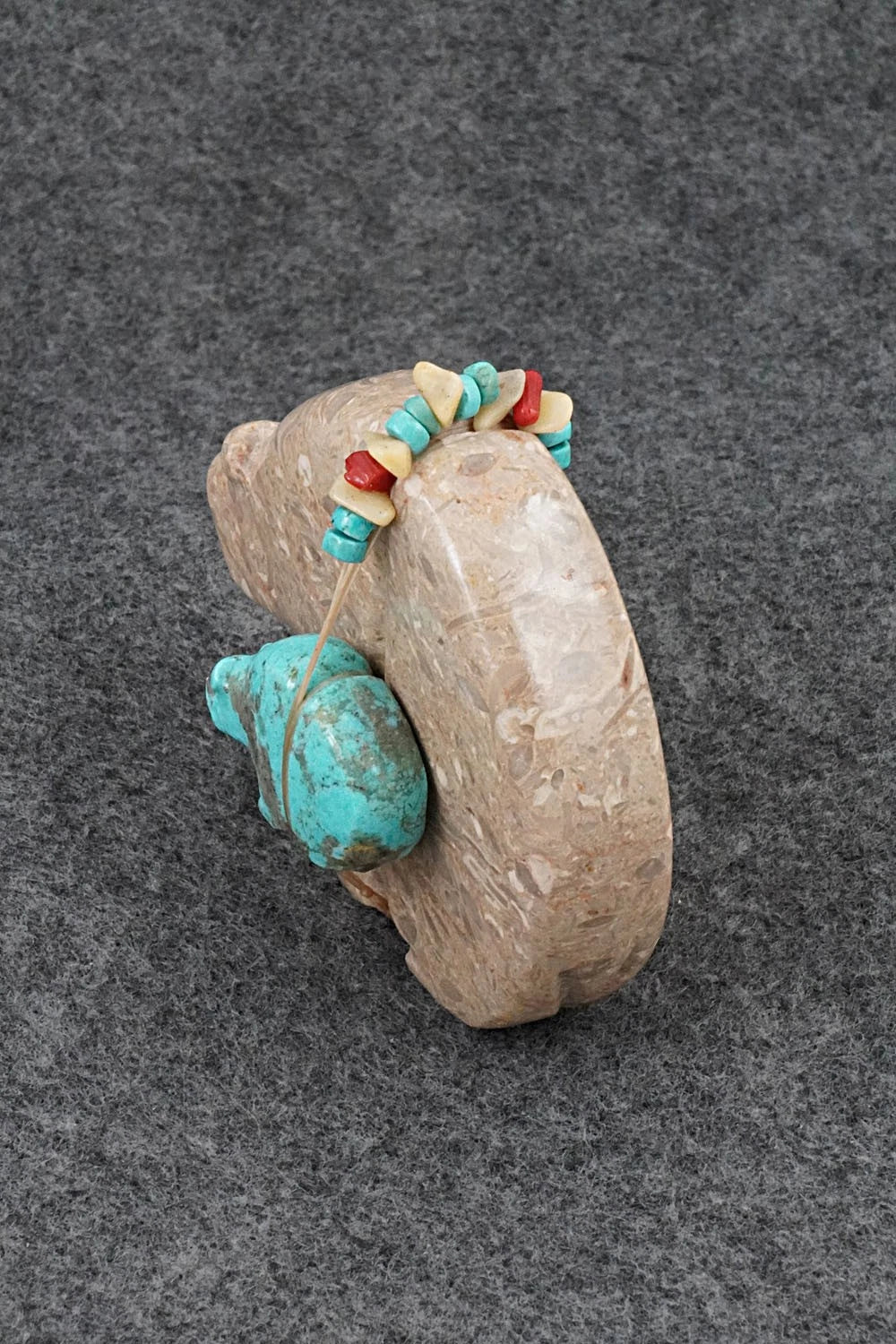 Bear Zuni Fetish Carving - Farlan & Paulette Quam