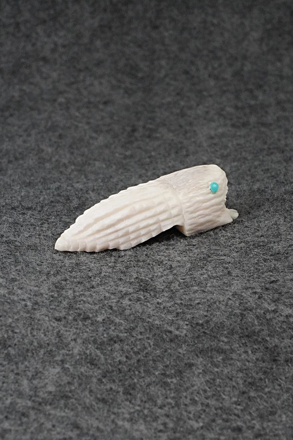 Porcupine Zuni Fetish Carving - Marlon Lowsayate